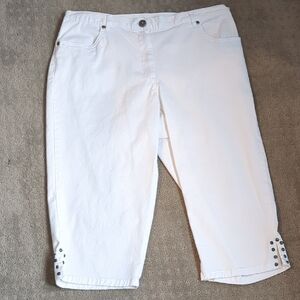 White Cropped Pants with Studded Hem